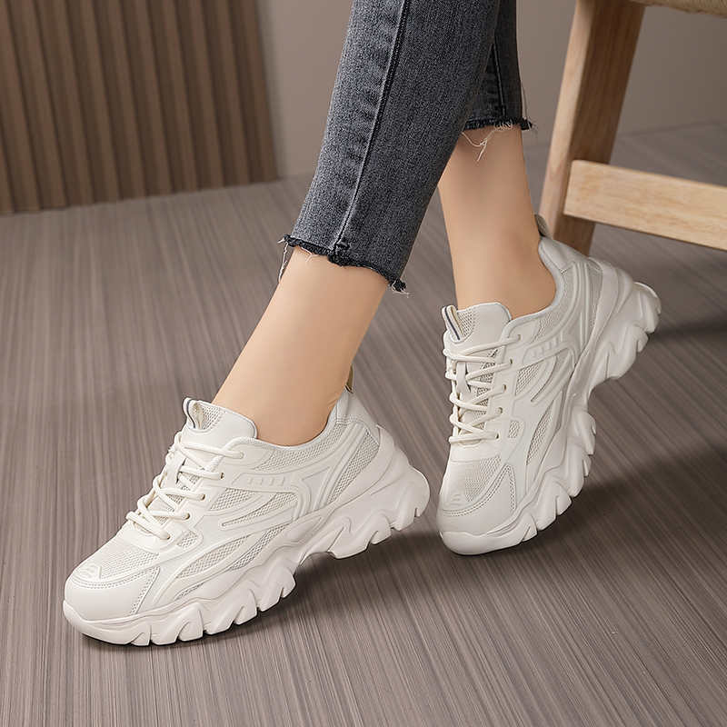 รองเท้าผ้าใบผู้หญิง Platform P - Luxury Lifestyle Brand บทวิจารณ์และราคา