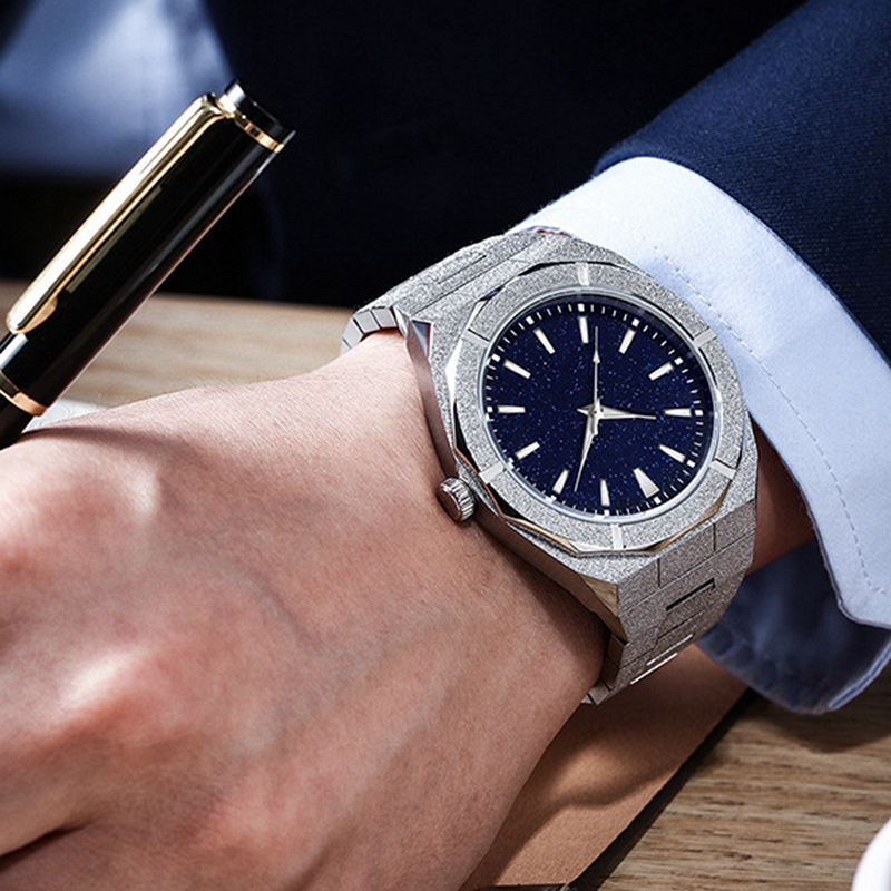 นาฬิกาข้อมือผู้ชาย Golden Watc - Luxury Lifestyle Brand บทวิจารณ์และราคา