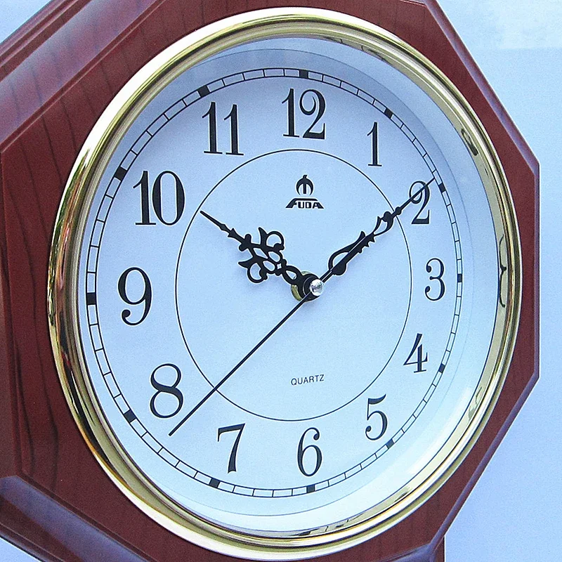นาฬิกาแขวนสไตล์วินเทจ นาฬิกาลู - Luxury Lifestyle Watches บทวิจารณ์และราคา