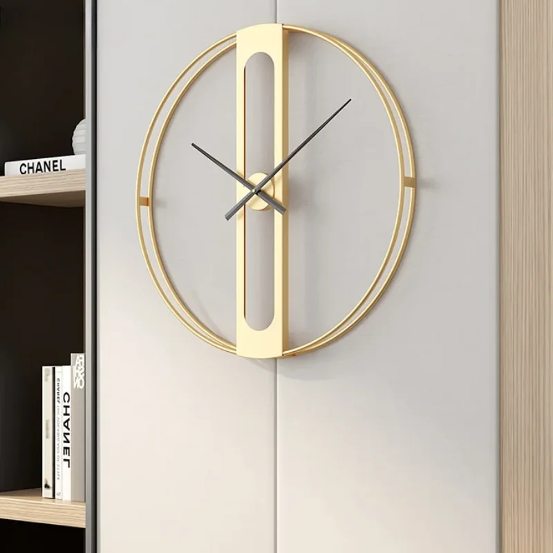 Minimalist Gold Wall นาฬิกาโลห - Luxury Lifestyle Watches บทวิจารณ์และราคา